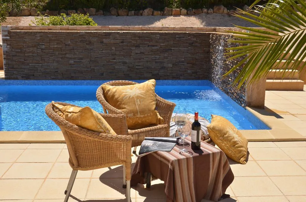 Villa Casa Santana - Heated Pool Lagos